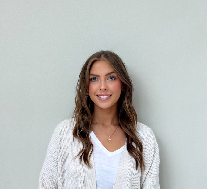 Headshot of Liz Dziubek